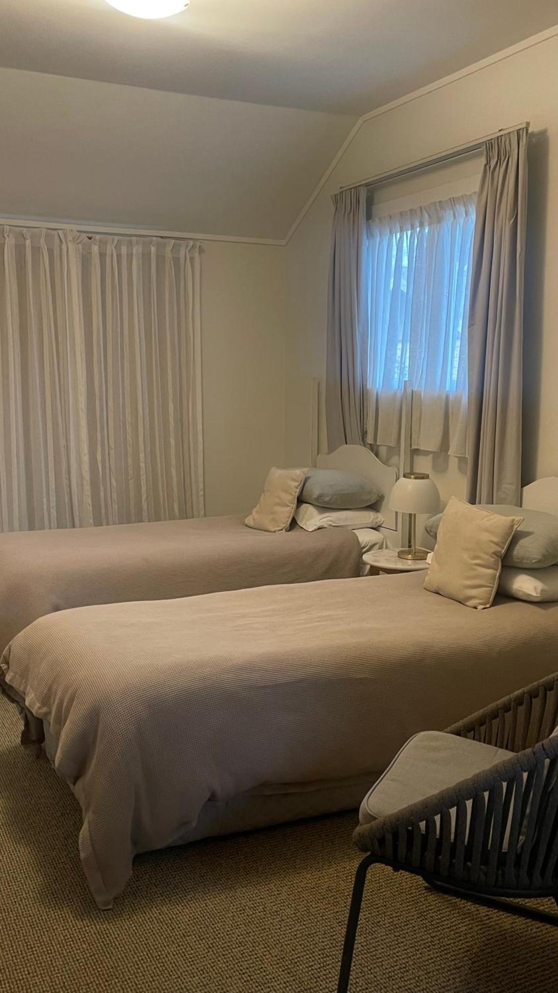 Twin Bed Suite