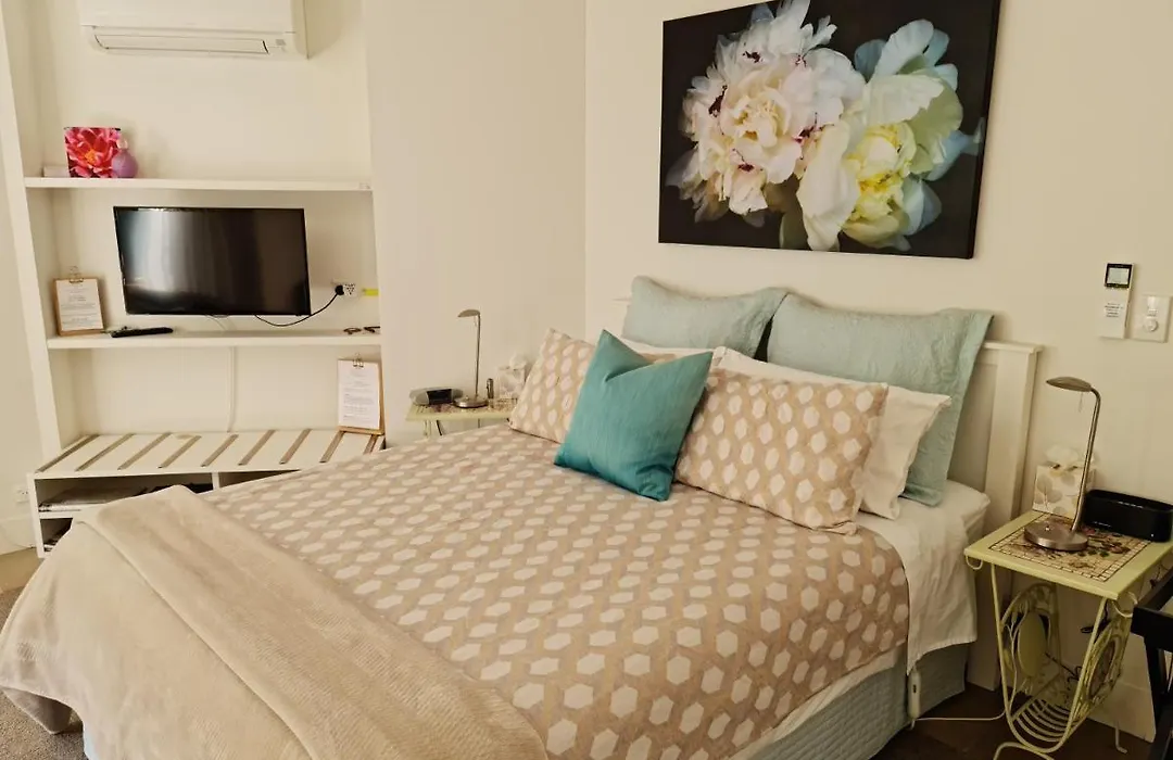 Parnell Garden Suite-1