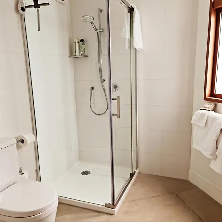 Parnell Garden Suite-3
