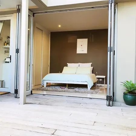 New Market Cozy Room-2
